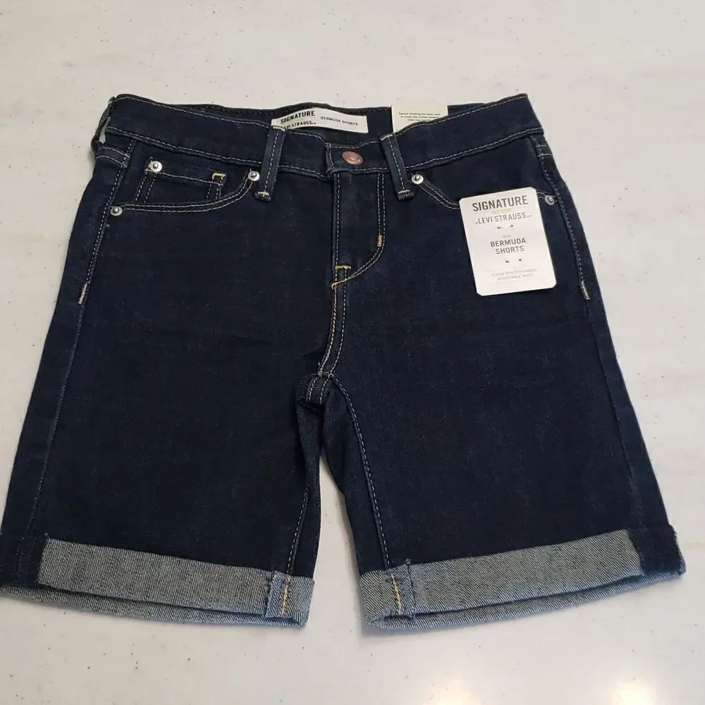 NWT Girls Signature Levi's GOLD Dark Wash Cuffed Bermuda Shorts Sz 6X